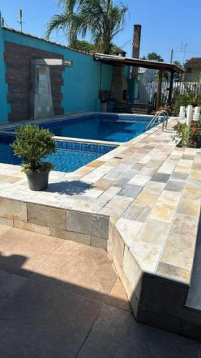 Casa Gandhi - espaço com duas piscinas em Itanhaém